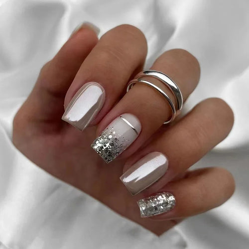 24pcs Short Round Press-On Nails – French Sparkling Pearl White with Wavy Design