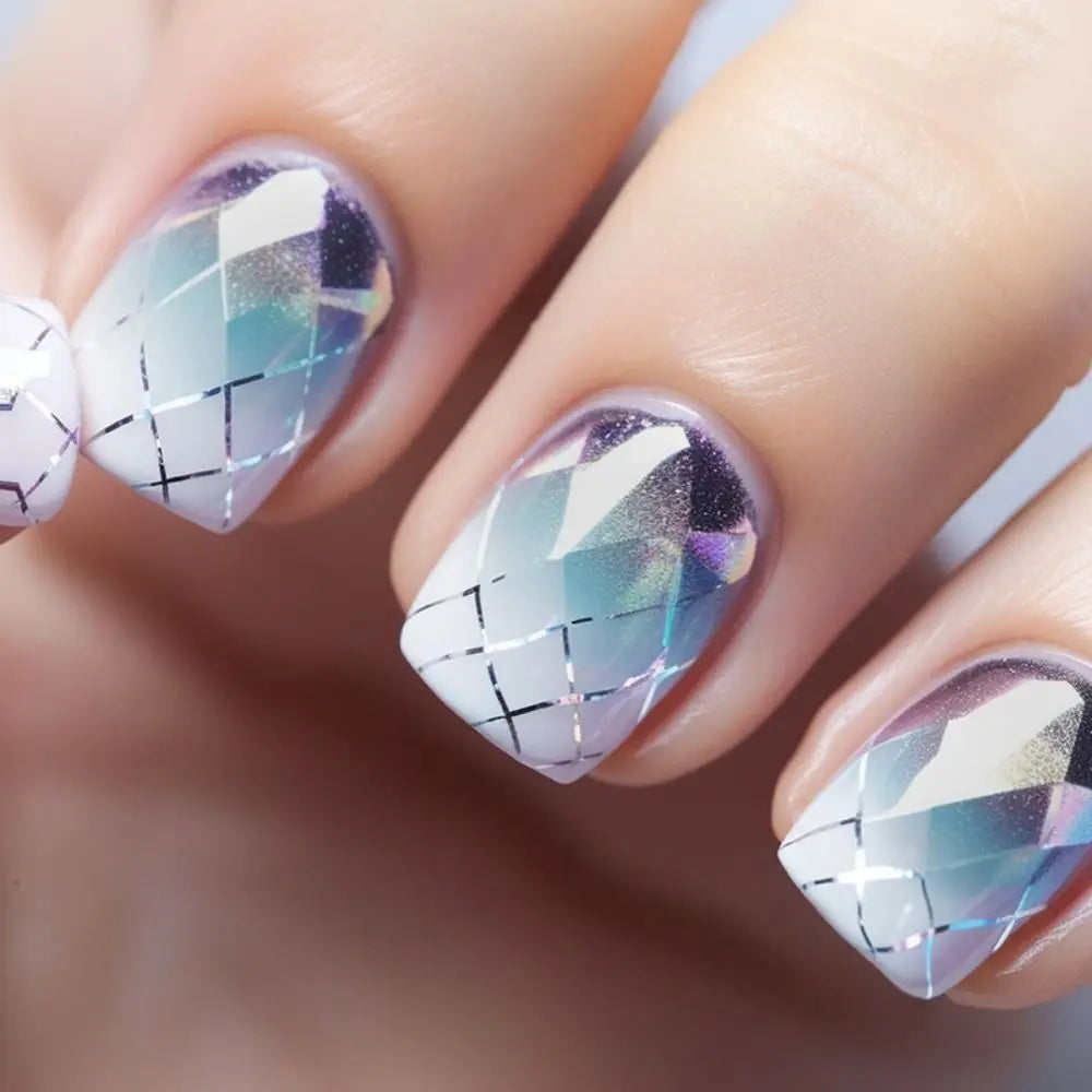 24pcs Short Round Press-On Nails – French Sparkling Pearl White with Wavy Design