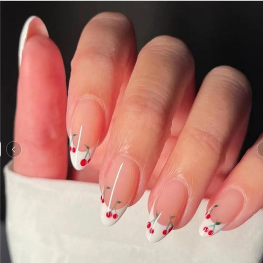 24pcs Detachable Acrylic Press On Nails – Cute French Style