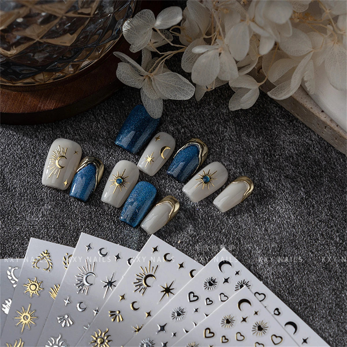 Gold & Silver Nail Art Decal Stickers – Mixed Shapes (5pcs)