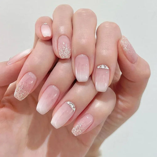 Glossy Press on Nails Set Short Oval Shiny Gradient French Nail Art